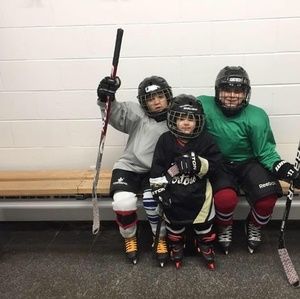 Meet your Posher, Elias